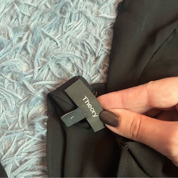 Theory Black Desiraya B Classic Ruffled Silk Blouse Size L - Picture 7 of 7